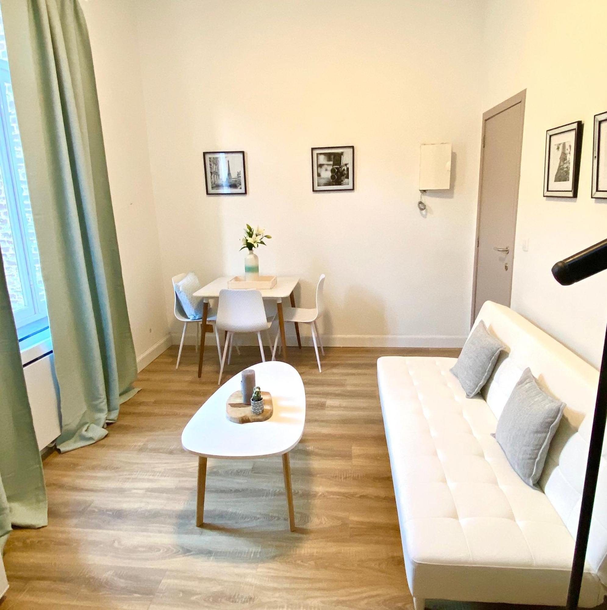 Apartement City Center Монс Екстер'єр фото